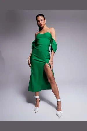 Vesper – Wadenlanges Kleid in Smaragdgrün mit ausgestellten Ärmeln