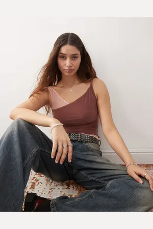 Reclaimed – Gerafftes Oberteil in Altrosa und Malve mit verdrehtem One-Shoulder-Träger