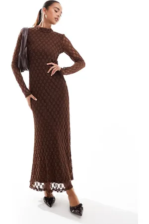 Bardot – Langärmliges Maxikleid aus Spitze in Schokobraun