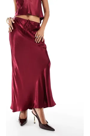 ASOS – Asymmetrisch geschnittener Maxirock in mit Kordelzug, Kombiteil