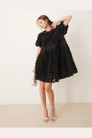 Y.A.S – Mini-Hängerkleid in mit schimmerndem Goldoptik-Detail und 3D-Rosenstruktur