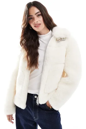 Stradivarius –Teddyfell-Bikerjacke in Ecru