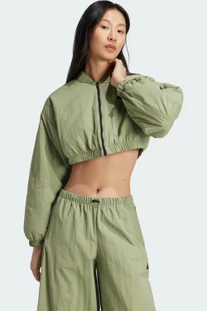 adidas – City Escape – Wattierte Bomberjacke in