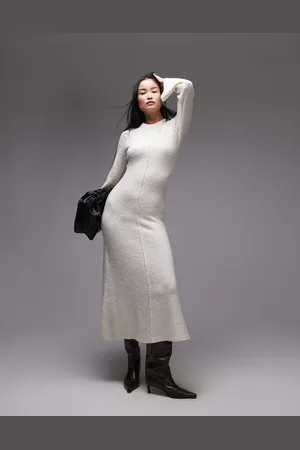 Topshop – Maxikleid aus Bouclé-Strick in Hellbeige