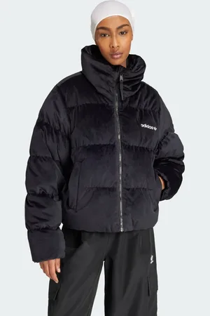 adidas – Regen – Daunen-Pufferjacke aus Samt in
