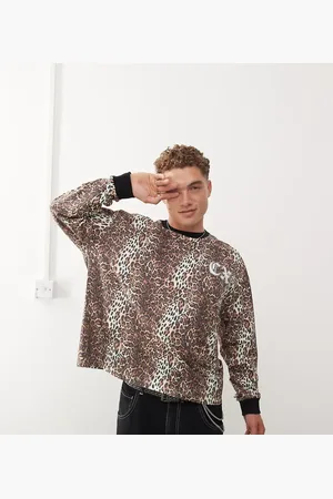 COLLUSION – Langärmliges Oversize-Shirt mit Grafik und Leopardenmuster