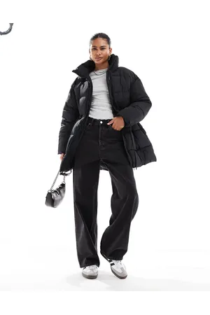 Monki – Steppjacke mit Kordelzug in