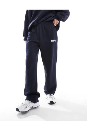 ONLY – Jogginghose in mit „New York“-Print und geradem Schnitt, Kombiteil