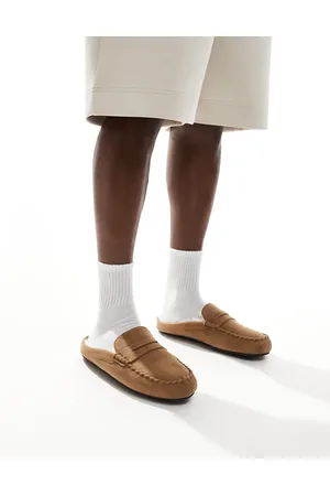 ASOS – Mules-Hausschuhe im Mokassin-Stil in Hellbraun mit Kunstpelzfutter