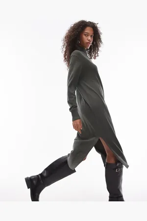 MANGO – Hochgeschlossenes Maxi-Strickkleid in Dunkelgrün mit Seitenschlitzen