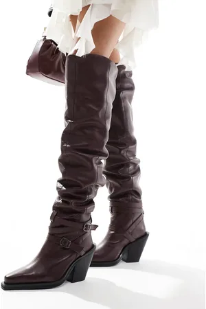 ASOS – Kingfisher – Geraffte Overknee-Stiefel aus Leder in Burgunderrot mit Schnallen