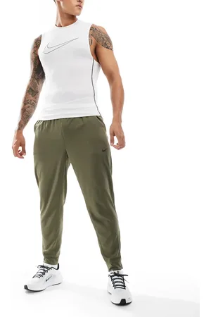Nike – Totality – Jogginghose in Khaki