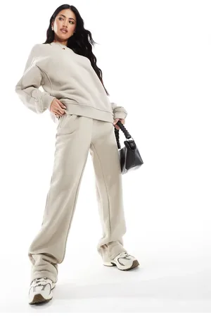 The Couture Club – Essentials – Gerade geschnittene Jogginghose in verwaschenem Beige