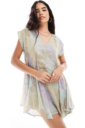 ASOS – Hängerkleid mit Godet-Falten, Picot-Saum und Paisley-Print
