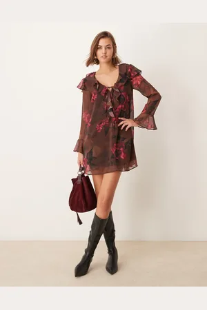 New Look – Bedrucktes Minikleid in mit gerüschtem Kragen mit Schnürung