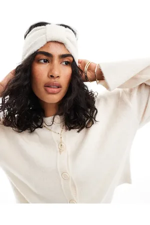 ASOS – Strick-Stirnband aus Wollmix in Winterweiß mit Schleifen-Design