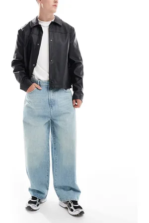 Only & Sons – Carl – Jeans in hellblauer Waschung mit Ballonbeinschnitt