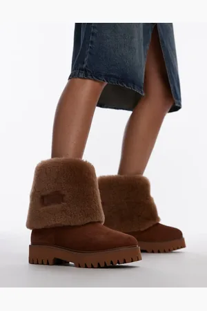 Bronx – Groov-y – Stiefeletten aus Wildleder in Cognac mit Umschlag aus Lammfell