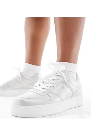 Yours – Sneaker in -Metallic mit dicker Sohle