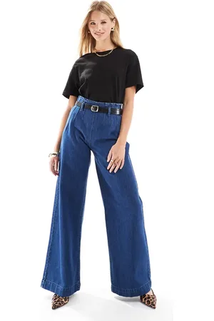 ASOS – Jeans in Indigoblau mit weitem Bein und Gürtel