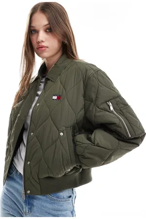 Tommy Hilfiger – Bomberjacke in Khakigrün mit Zwiebelsteppnähten