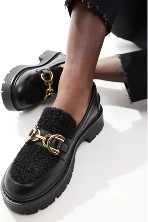 London Rebel – Roxy – Loafer in mit Teddyfell-Einsatz und dicker Sohle