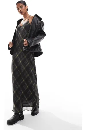 ASOS – Kariertes Chiffon-Maxikleid mit Riemchenträgern
