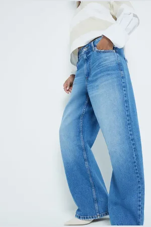 River Island – Lockere Jeans in Mittelblau mit geradem Bein