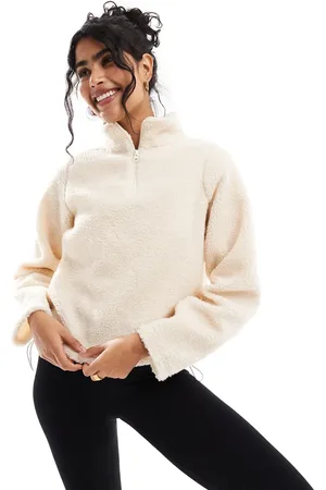 Brave Soul – Langärmliges Fleece-Sweatshirt in Cremeweiß mit kurzem Reißverschluss