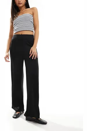 New Look – Gerippte Hose in mit weitem Schnitt