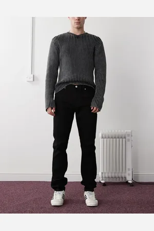 Weekday – Sunday – Schmal geschnittene Jeans in