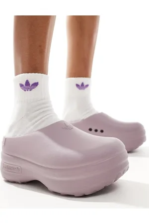 adidas – adiFOM Stan – Mules in der Farbe Feige