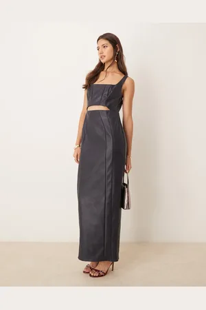 ASOS – Maxi-Bleistiftkleid aus Kunstleder in Mitternachtsblau mit eckigem Ausschnitt und Cut-out