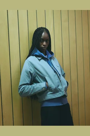 Carhartt – Module – Jacke in Hellblau mit Reißverschluss und Schriftzug