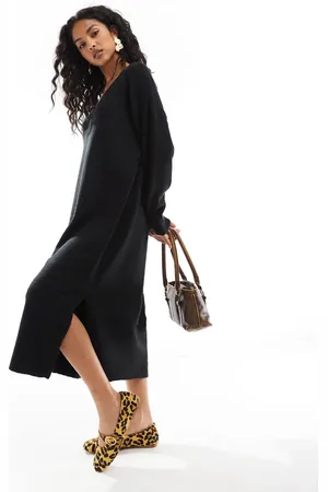 VERO MODA – Midi-Strickkleid in mit Oversize-Schnitt und V-Ausschnitt