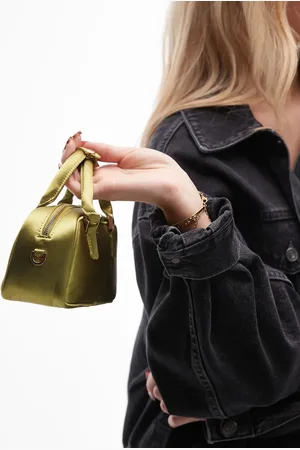 MANGO – Kleine, glänzende Handtasche in