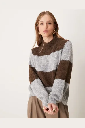 JDY – Hochgeschlossener, gestreifter Pullover in Braun und mit Rundhalsausschnitt