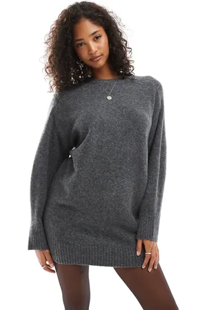 Pull&Bear – Mini-Strickkleid in Dunkelgrau