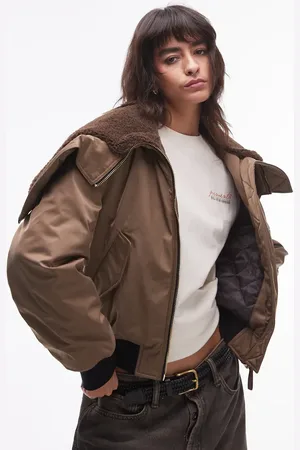 MANGO – Kurzer Puffermantel in Khaki mit Teddyfell-Detail