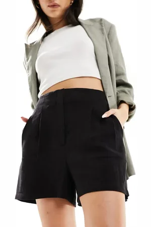 ASOS – Elegante, plissierte Shorts aus Leinen in