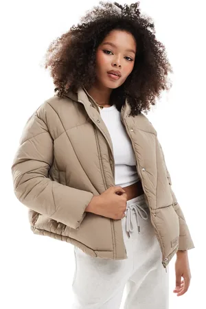 Sixth June – Steppmantel in Beige mit Logo