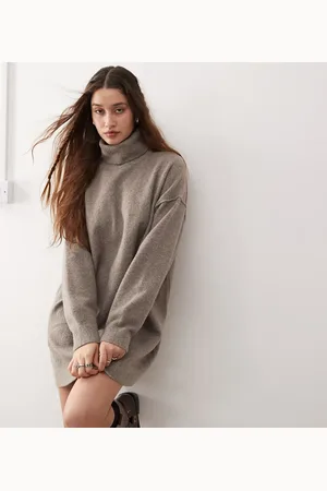 Weekday – Annie – Kurzes Wollmix-Strickkleid in meliertem Maulwurfbraun mit Rollkragen, exklusiv bei ASOS