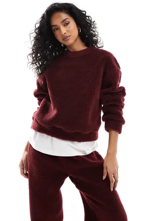 ASOS – Oversize-Sweatshirt aus Teddyfell in Burgunderrot, Kombiteil