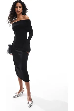 Style Cheat – Gerafftes Strickkleid in mit Carmen-Ausschnitt