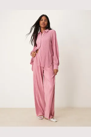 VILA – Plissierte Hose in Staubrosa mit weitem Bein, Kombiteil