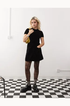 Monki – Kurzärmliges, superweiches Mini-Strickkleid in