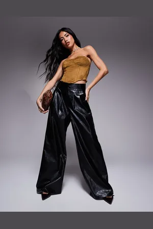 River Island – Weit geschnittene Hose aus Kunstleder in