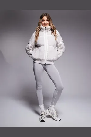 EA7 – Teddyfell-Jacke in Creme