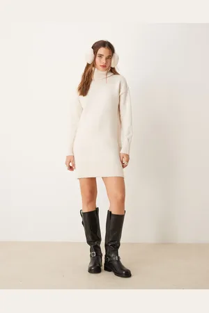 New Look – Mini-Strickkleid in Creme mit Rollkragen