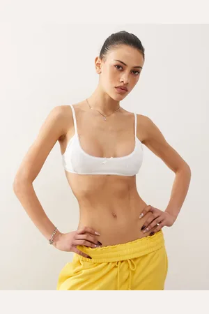 Monki – Weiches Pointelle-Bustier in mit U-Ausschnitt und kleinem Schleifendetail